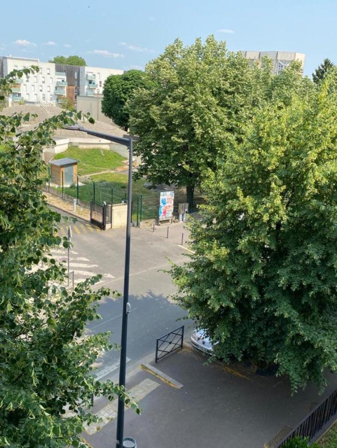 Apartament Jardins De La Noue Villeneuve-la-Garenne Zewnętrze zdjęcie
